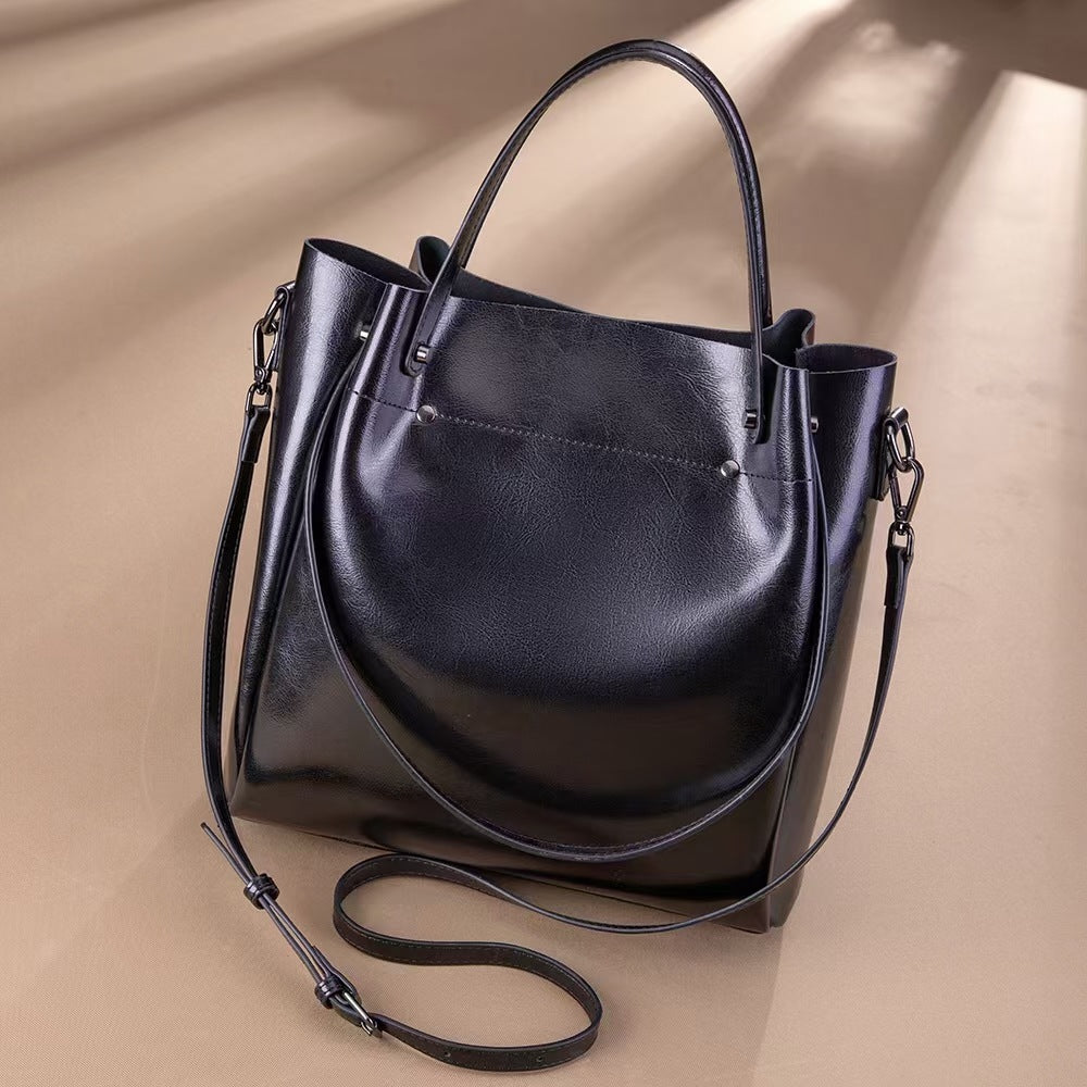 Leather handbag – model WSX702