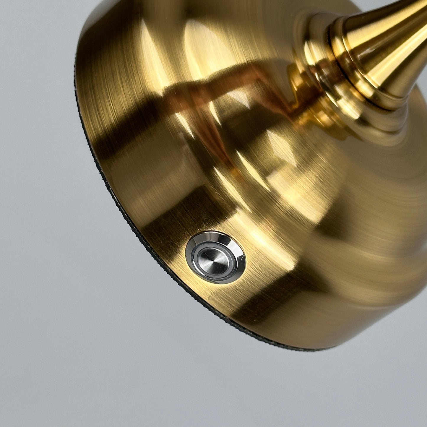 Golden table lamp with fabric shade, dimmable