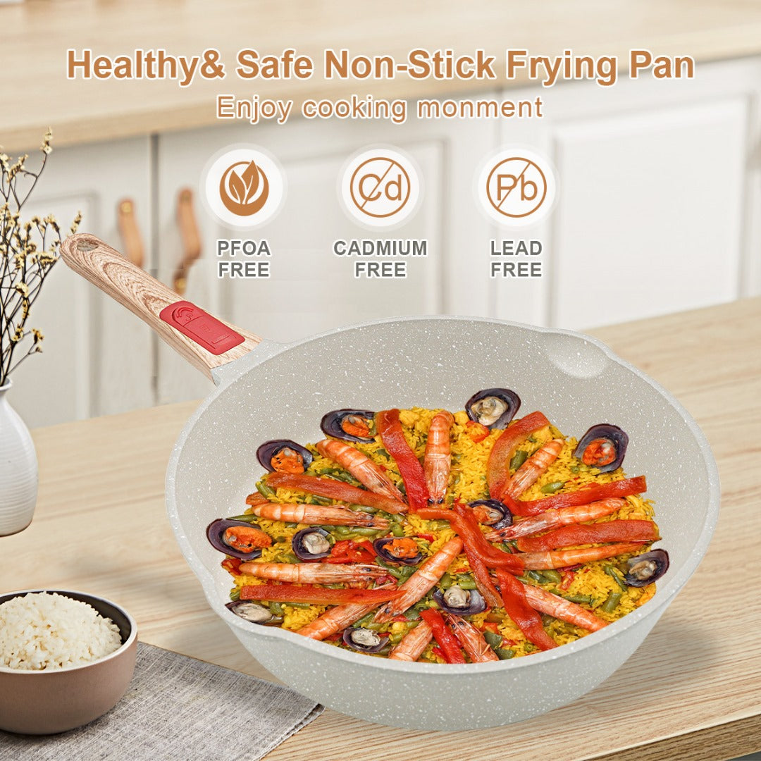 Ceramic non-stick pan with glass lid