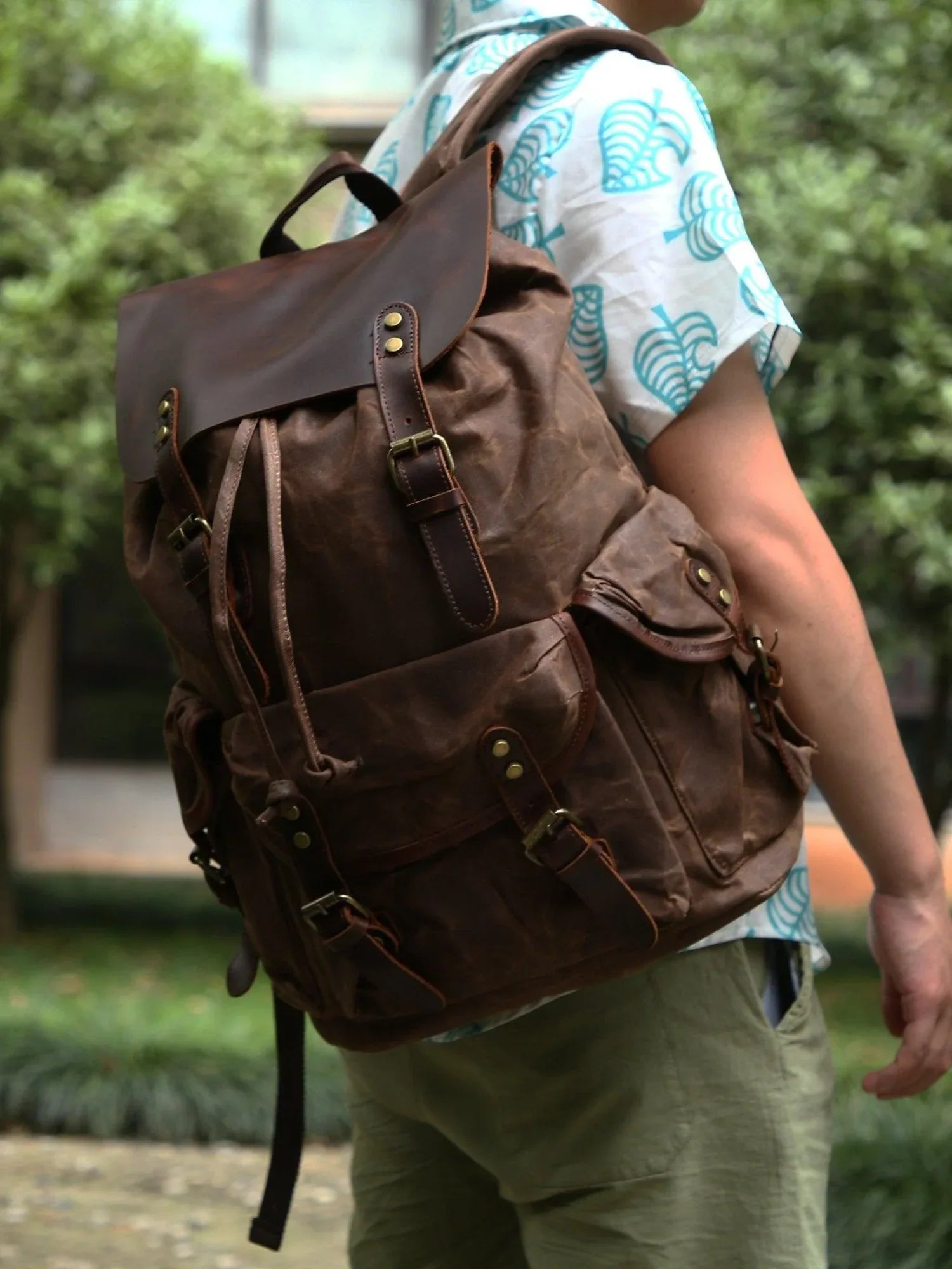 Leder Rucksack "Jäger" - TOLLzWOOD