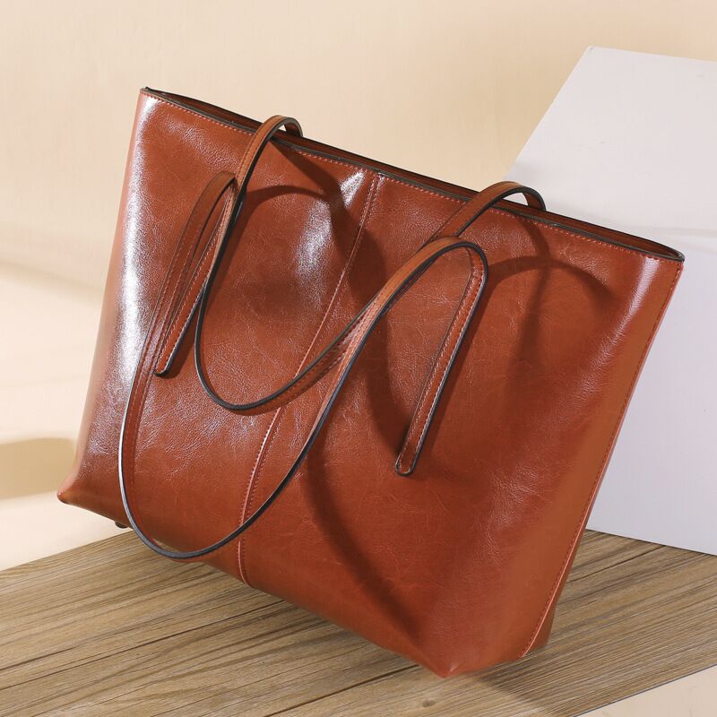 Leather handbag – Model DB3019