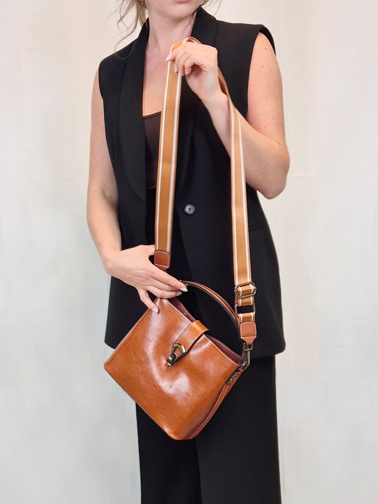 Leather handbag – Model 9142