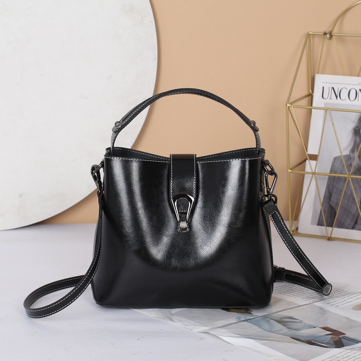 Leather handbag – Model 9142