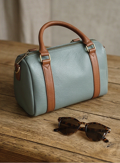 Leather handbag "Malve"