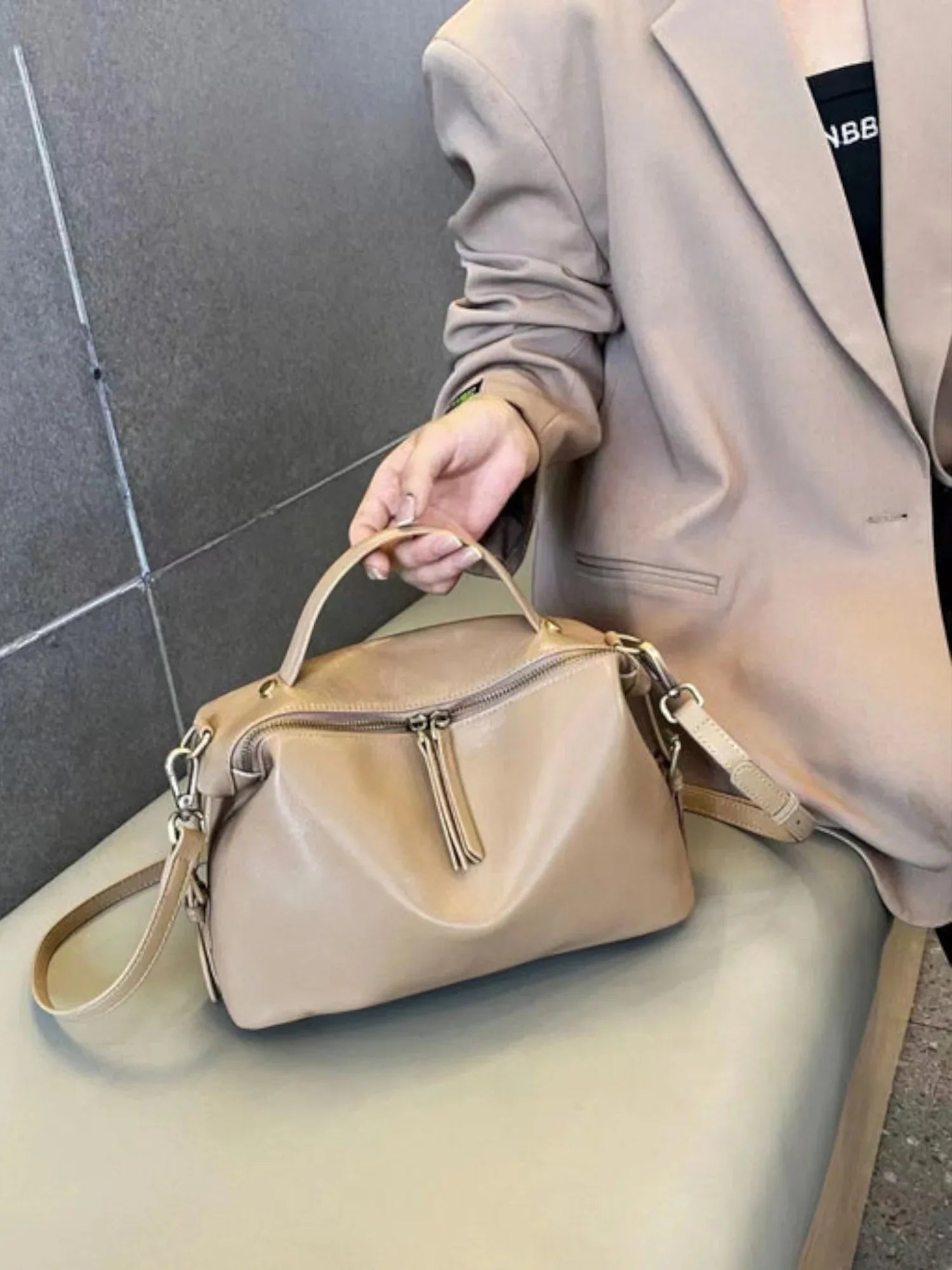 Leder Handtasche "Nelke" - TOLLzWOOD