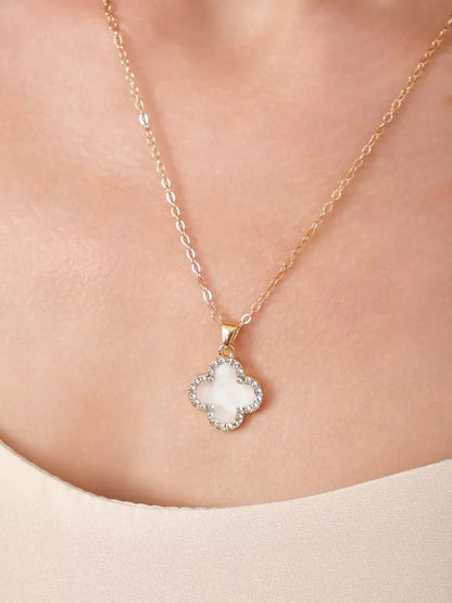 Halskette „Clover“ in Goldfarbe - TOLLzWOOD