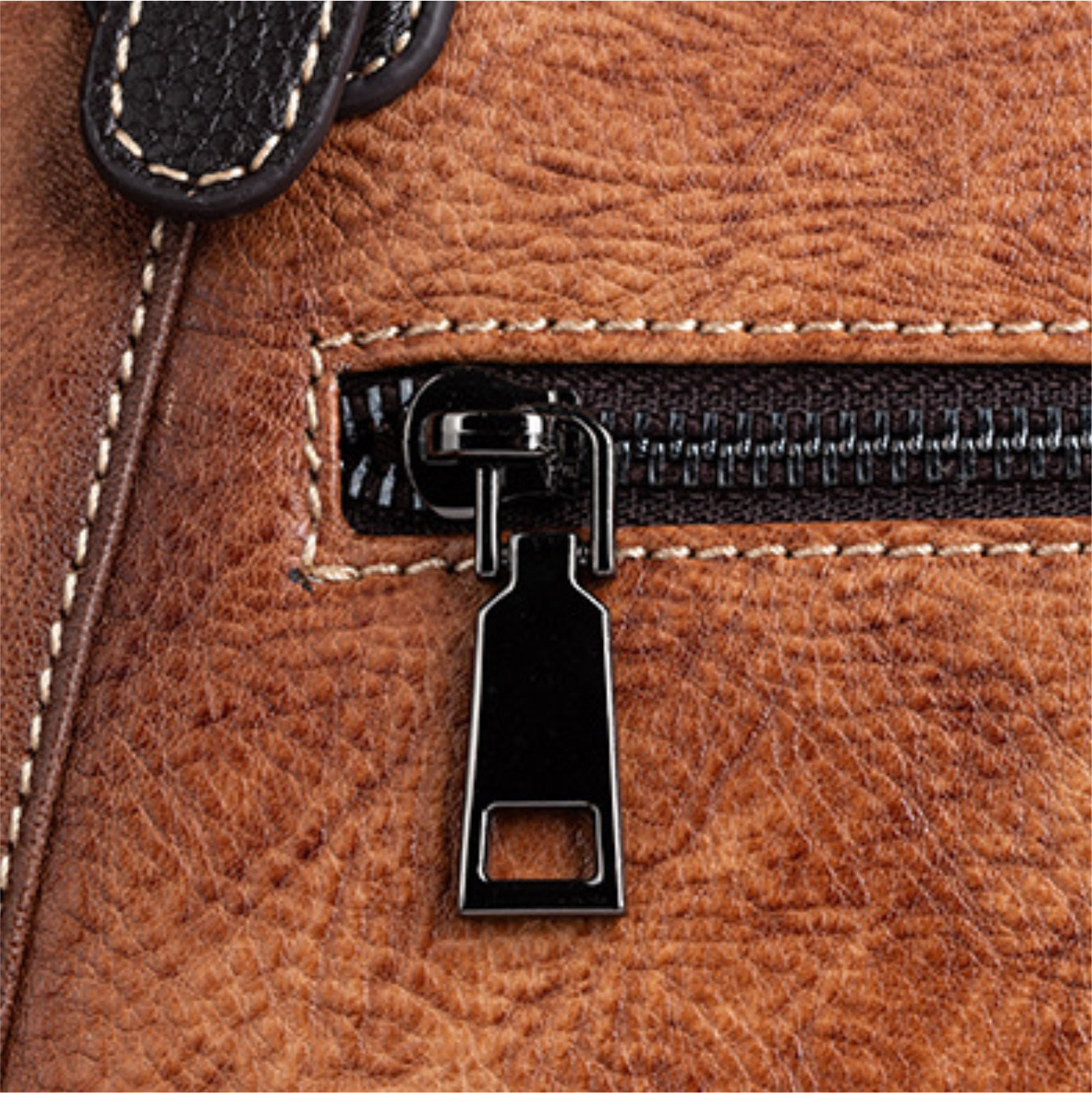 Hand-painted leather handbag – model FG9161