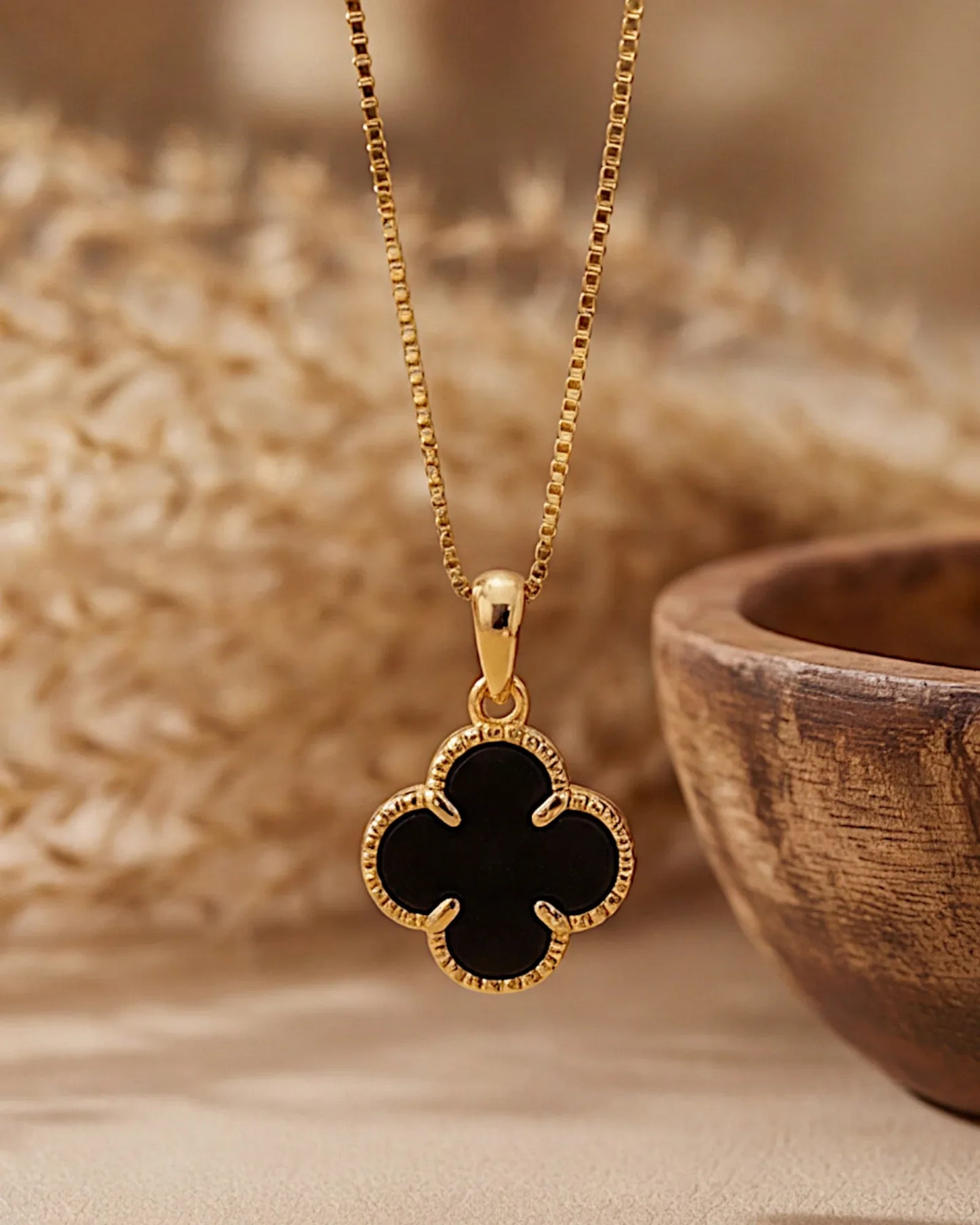 Halskette „Clover2“ in goldschwarz Farbe - TOLLzWOOD