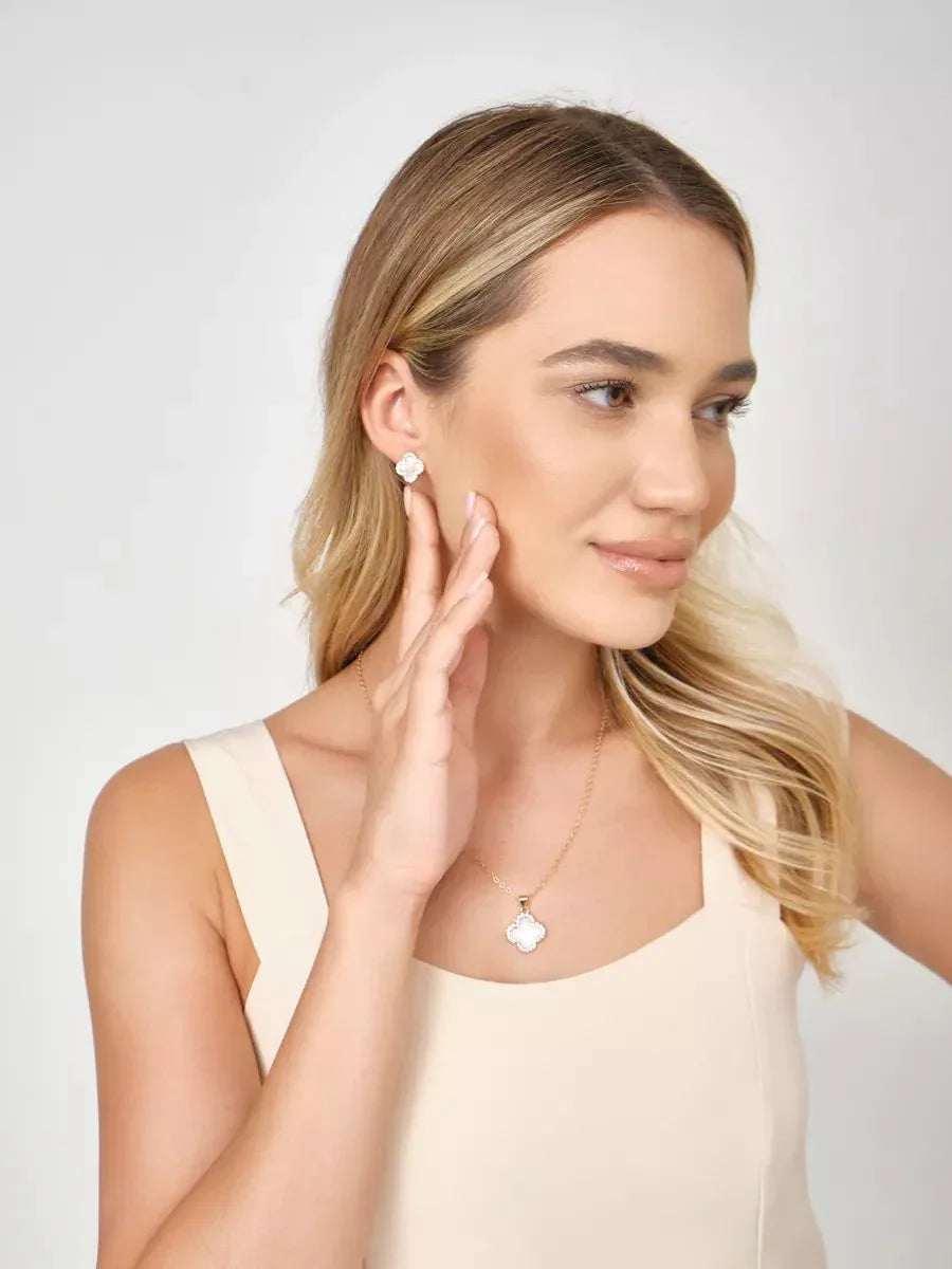 Halskette „Clover“ in Goldfarbe - TOLLzWOOD