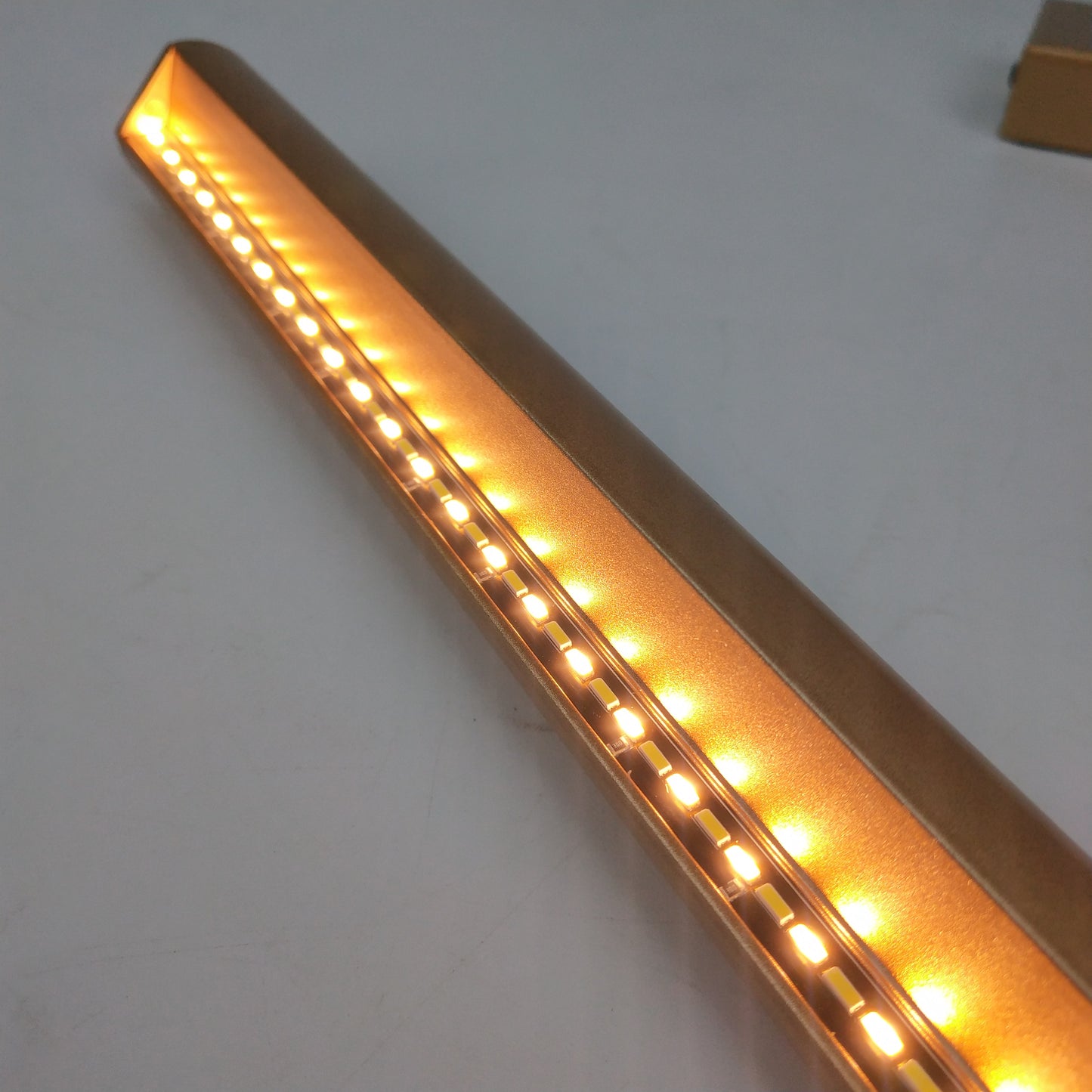 Wall light for pictures, LED, gold-colored, 35 cm