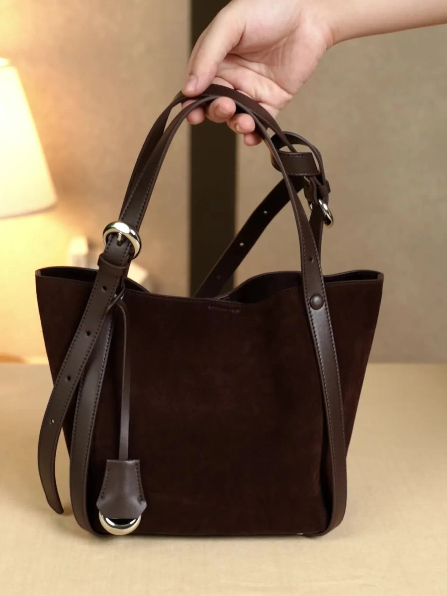 Leder Handtasche "Lotus" - TOLLzWOOD