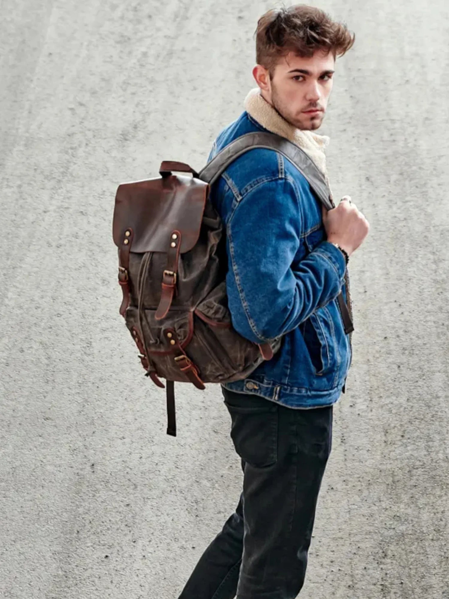 Leder Rucksack "Jäger" - TOLLzWOOD