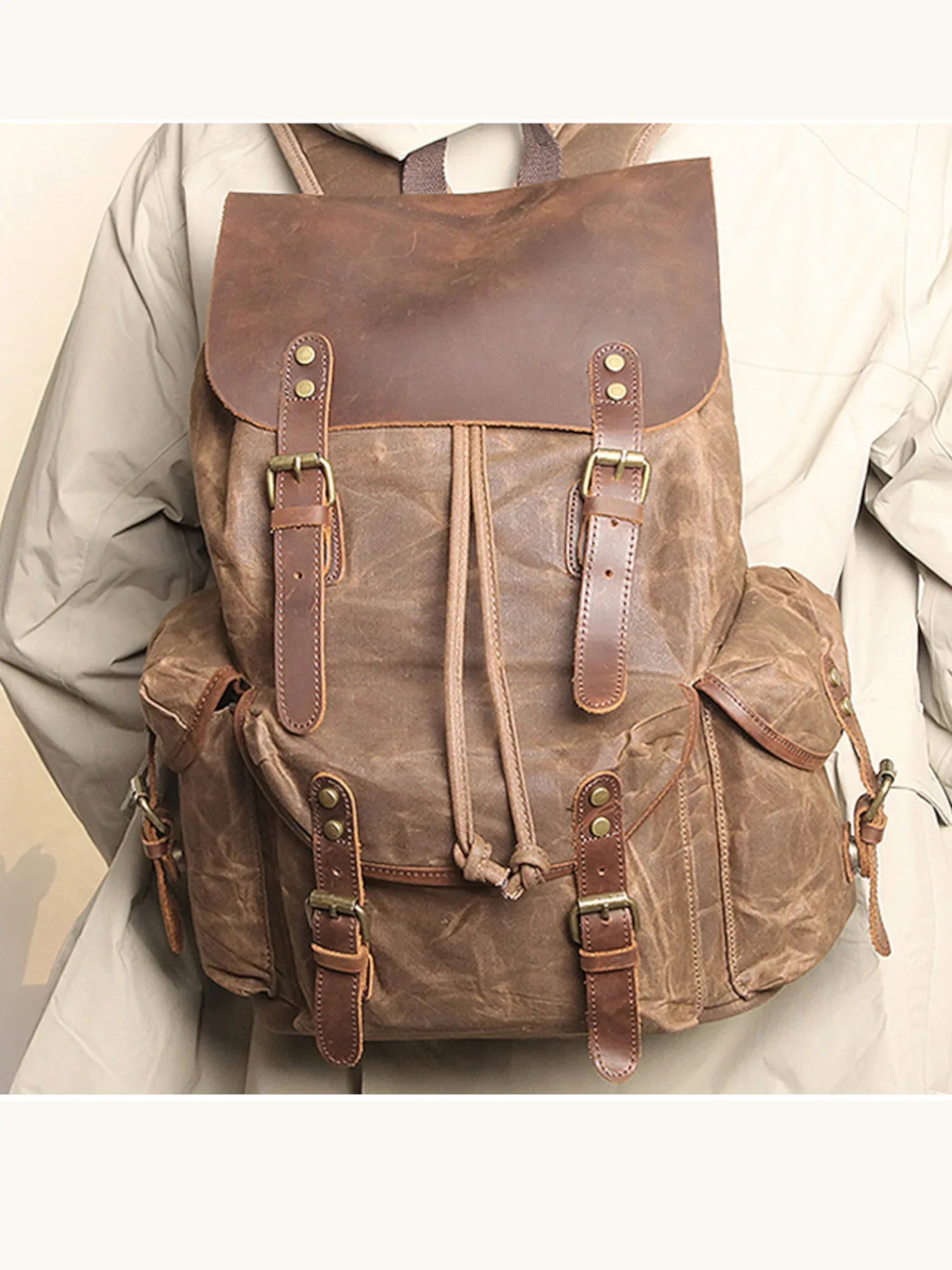 Leder Rucksack "Jäger" - TOLLzWOOD