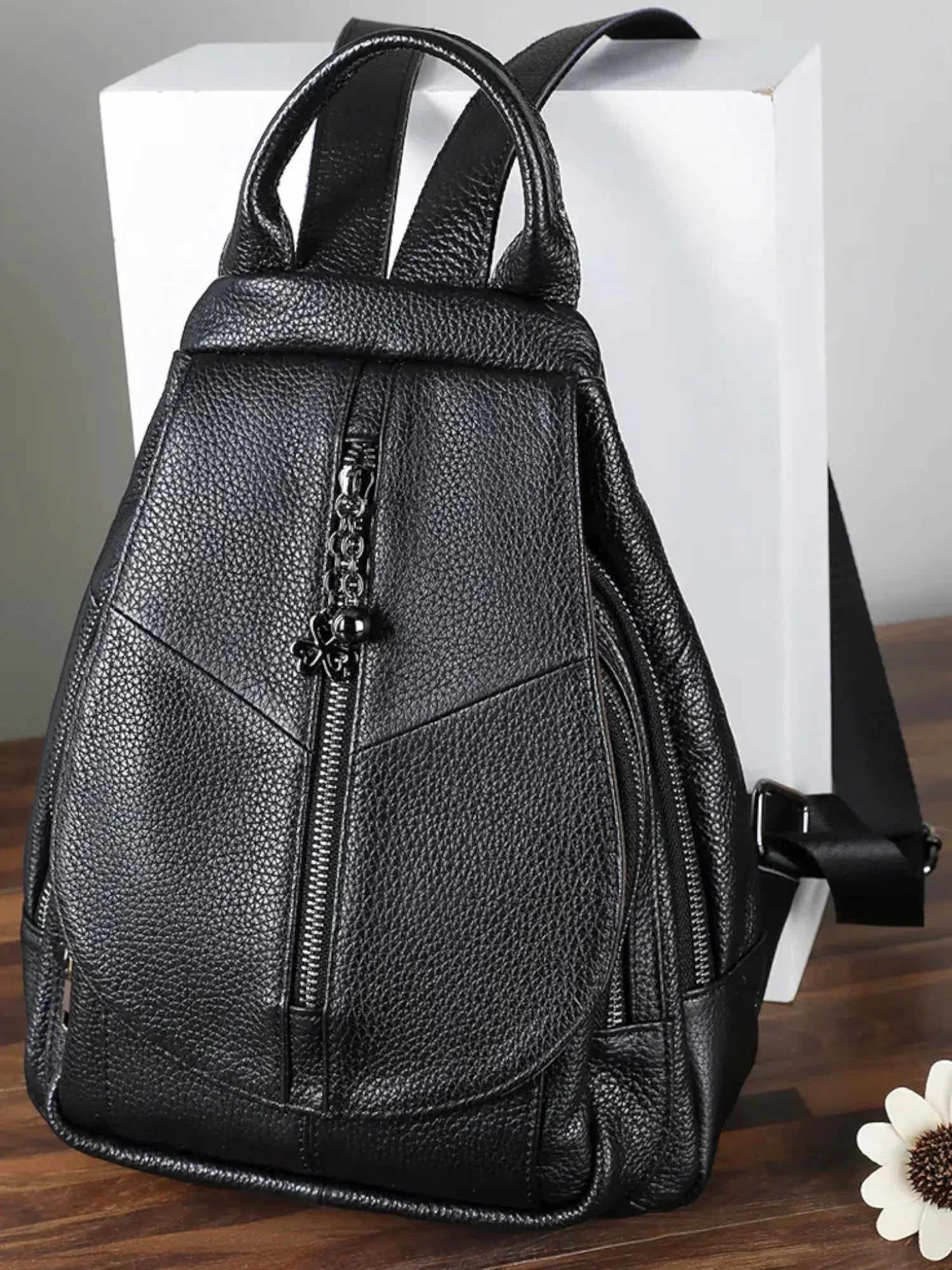 Leder Rucksack "Krokus" - TOLLzWOOD
