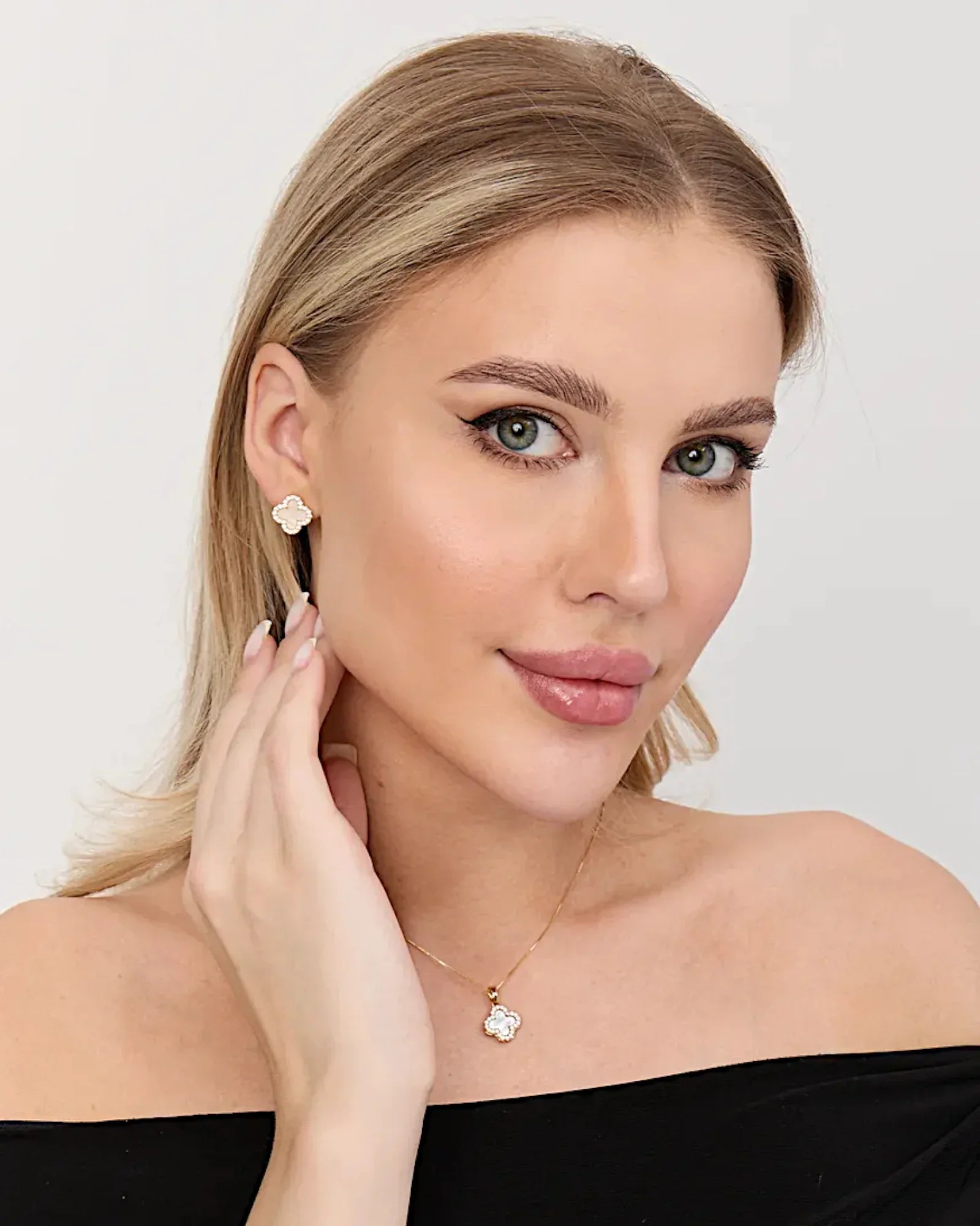 Schmuck Ohrringe "Clover" aus 925er in goldweiß Farbe - TOLLzWOOD