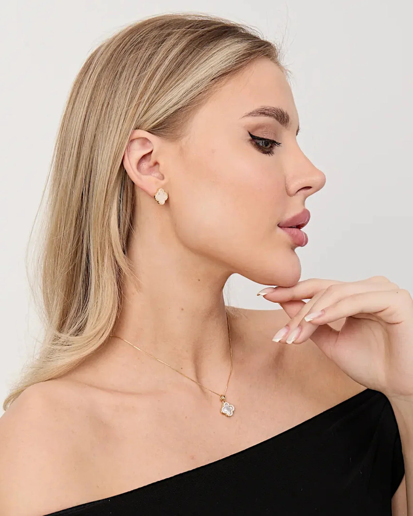 Schmuck Ohrringe "Clover" aus 925er in goldweiß Farbe - TOLLzWOOD