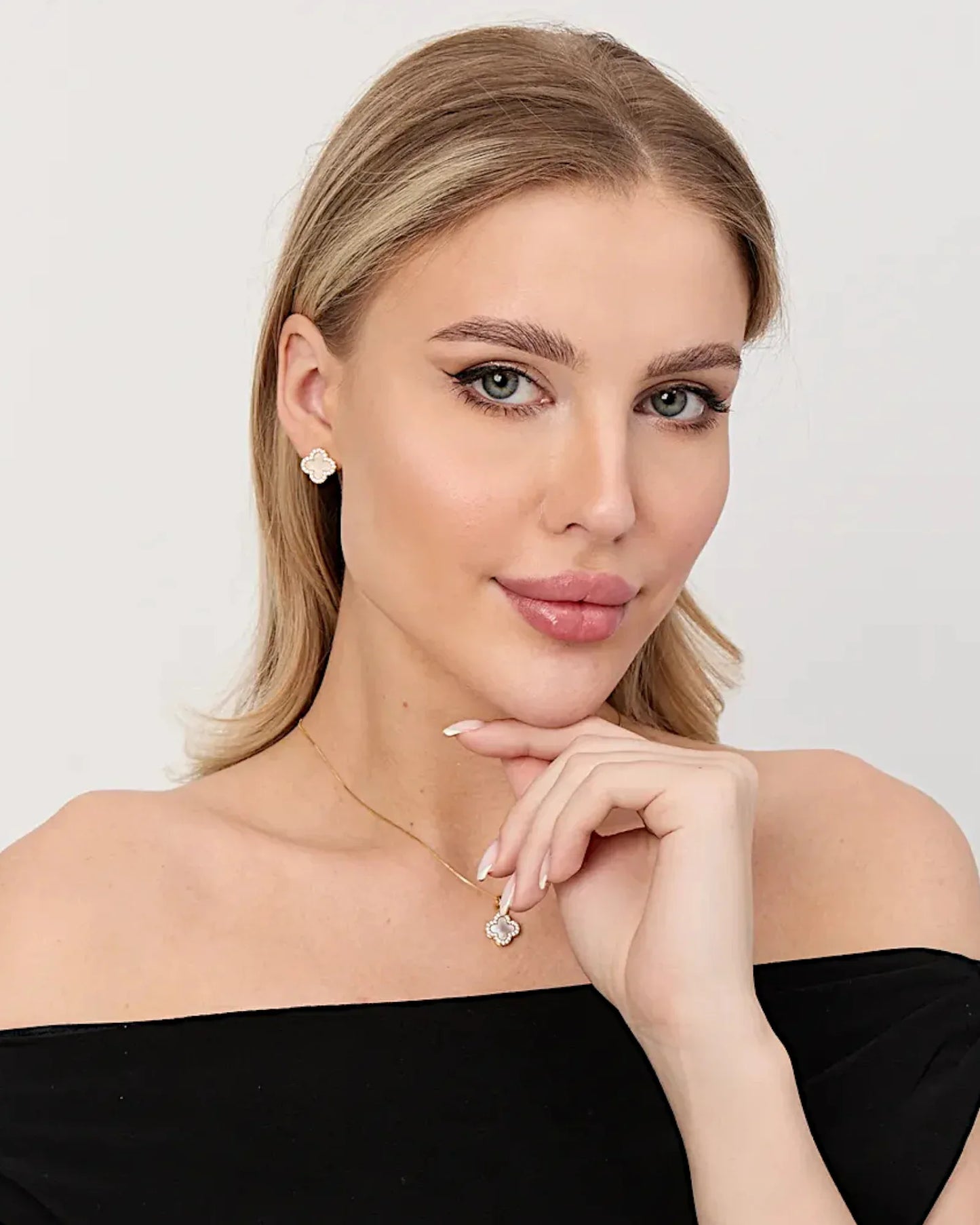 Schmuck Ohrringe "Clover" aus 925er in goldweiß Farbe - TOLLzWOOD