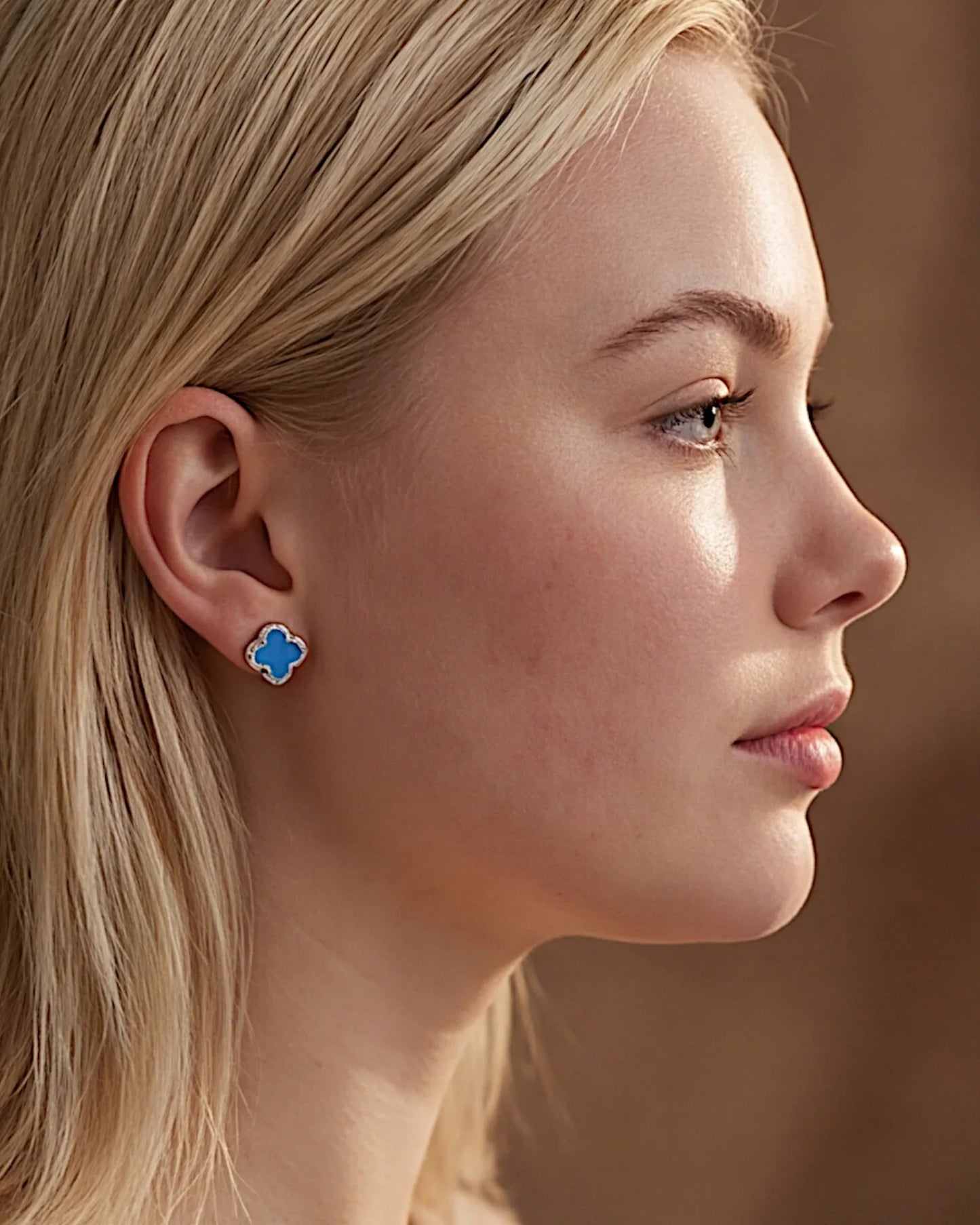 Schmuck Ohrringe "Clover" aus 925er in silbrigblau Farbe - TOLLzWOOD
