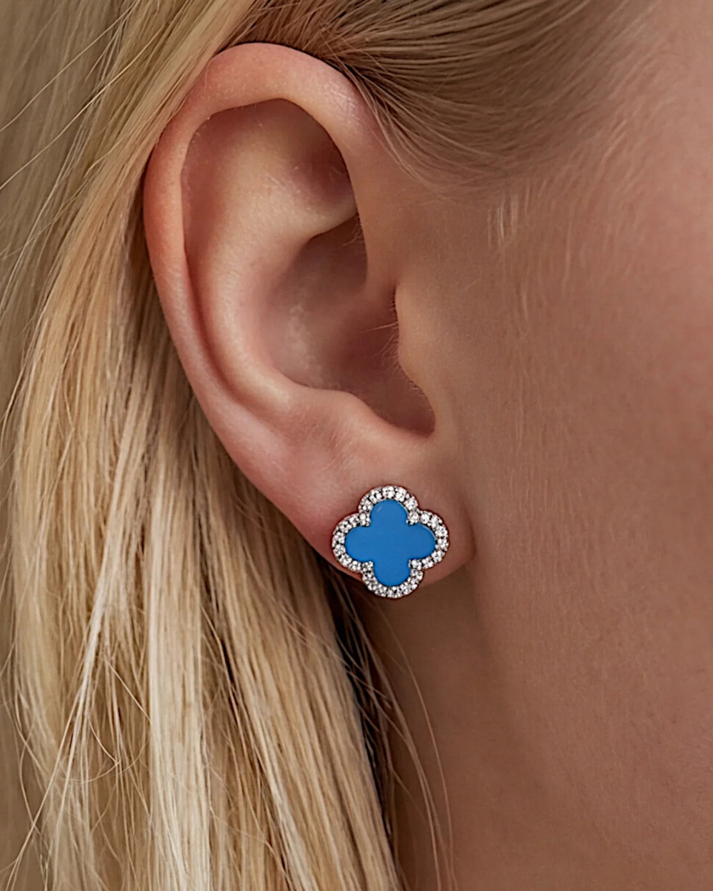Schmuck Ohrringe "Clover" aus 925er in silbrigblau Farbe - TOLLzWOOD