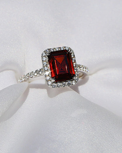 Ring aus 925er Silber mit grünem Zirkonia - TOLLzWOOD