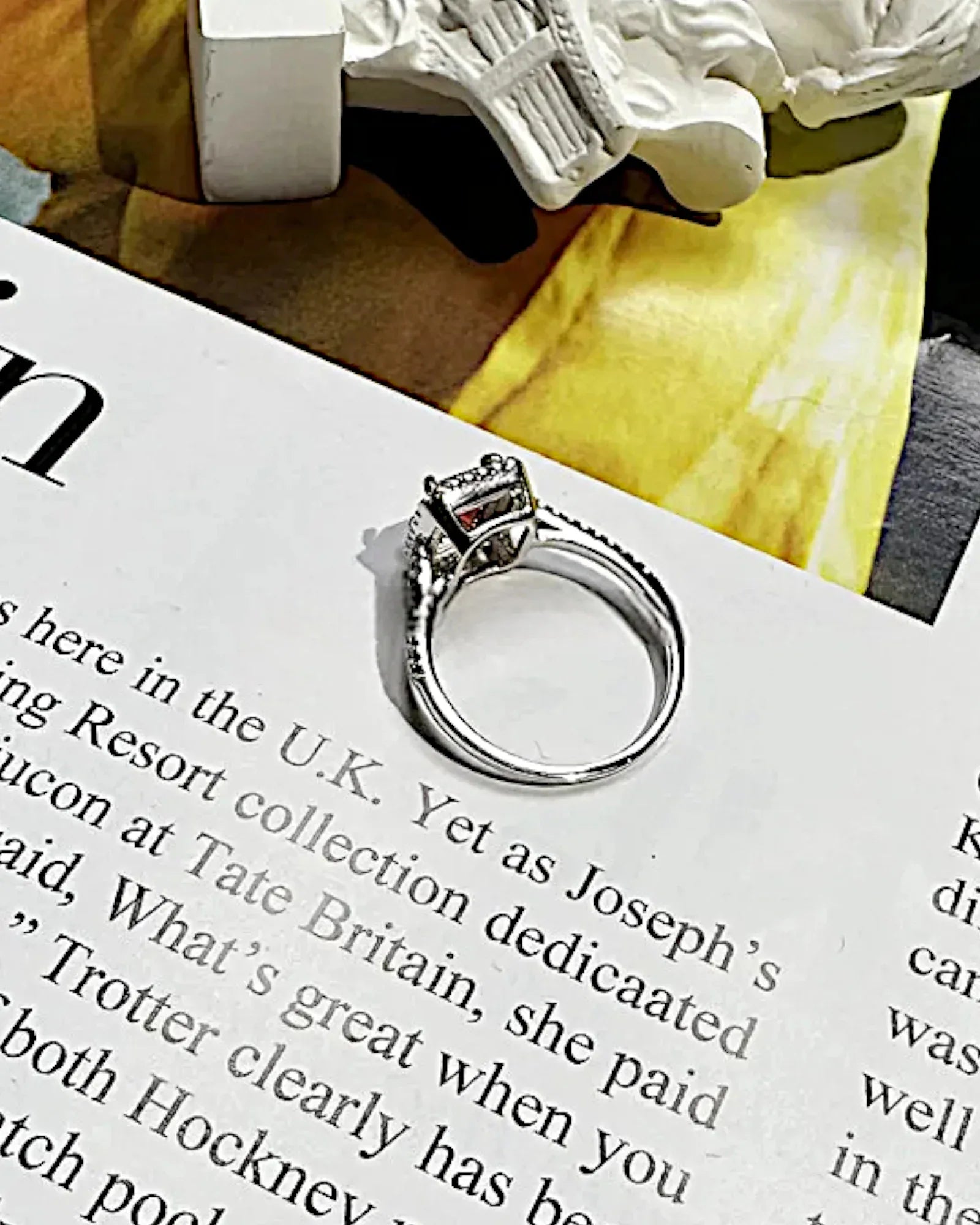 Ring aus 925er Silber mit grünem Zirkonia - TOLLzWOOD
