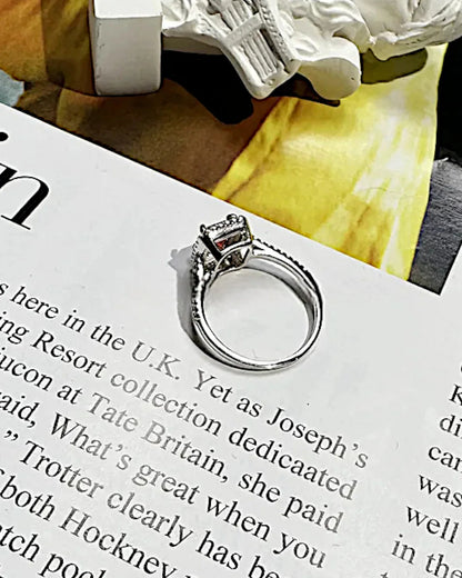 Ring aus 925er Silber mit grünem Zirkonia - TOLLzWOOD