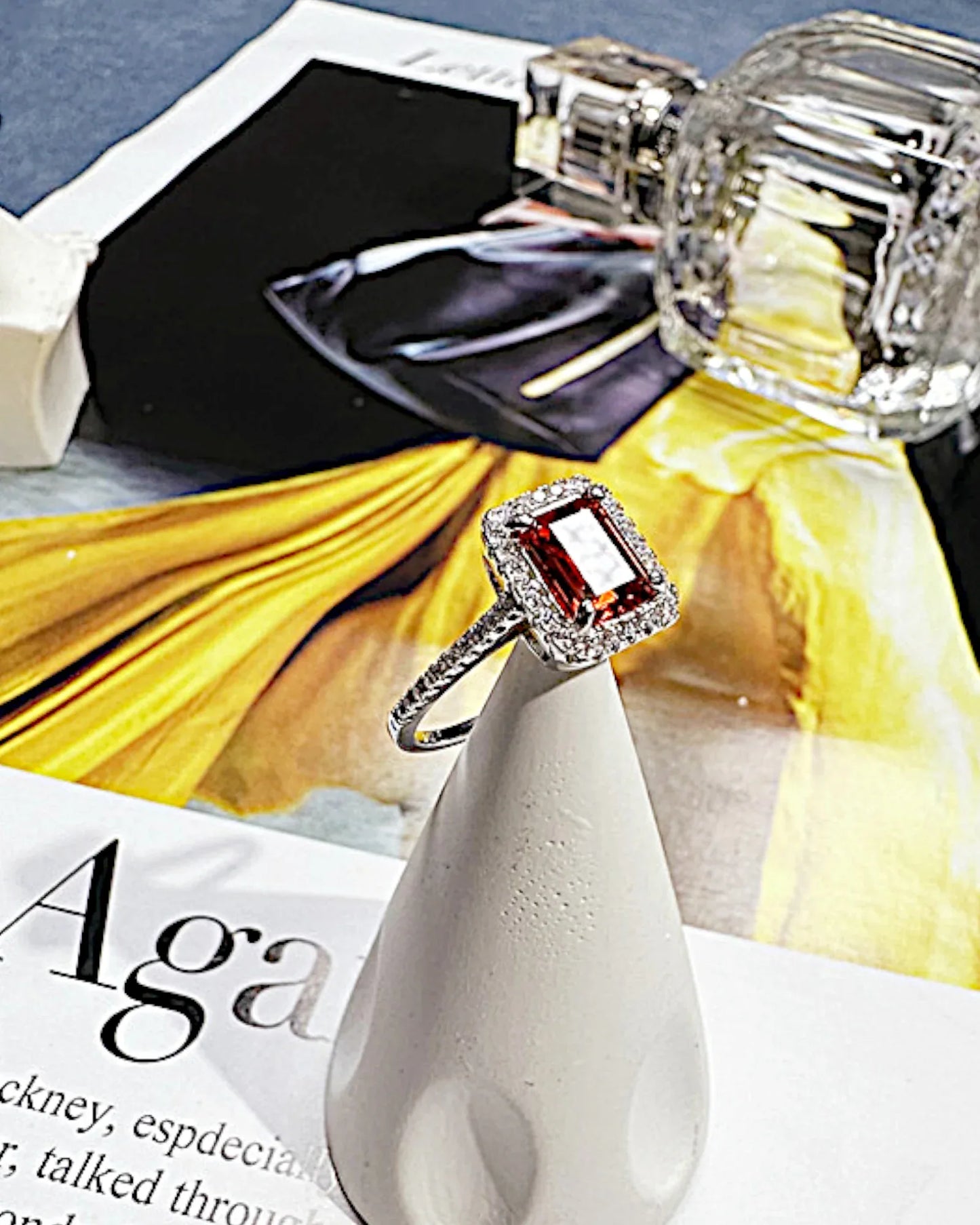 Ring aus 925er Silber mit grünem Zirkonia - TOLLzWOOD