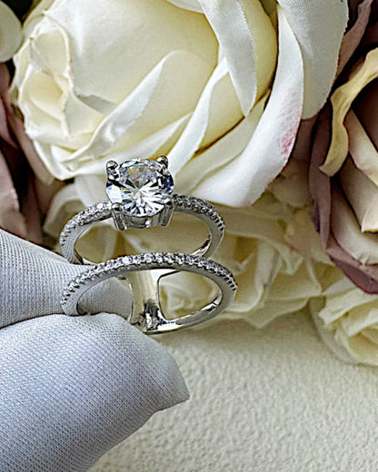 Ring aus 925er Sterlingsilber mit einem großen Zirkonia - TOLLzWOOD