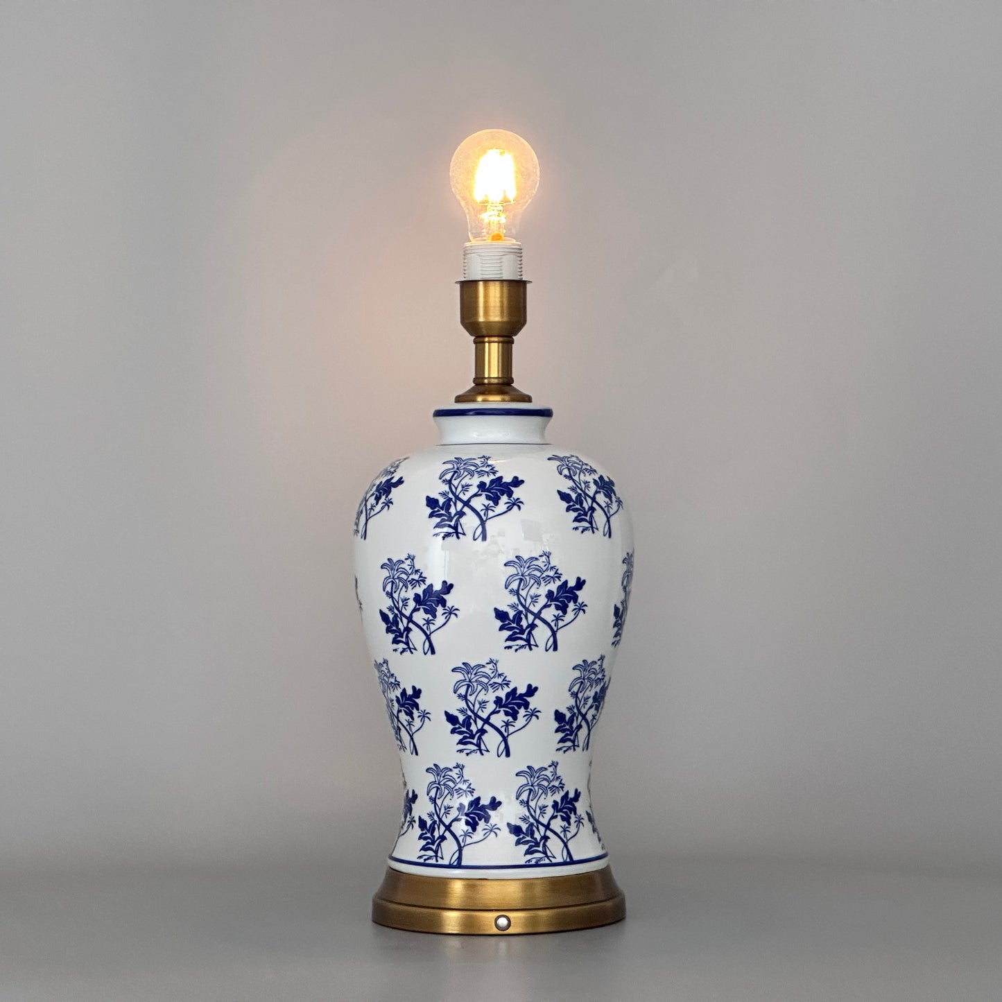Ceramic table lamp with fabric shade, gold-colored