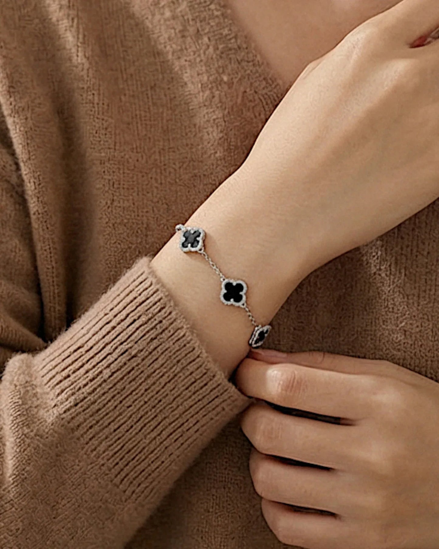 925er Sterlingsilber Armband "Clover" in Silberschwarze Farbe - TOLLzWOOD