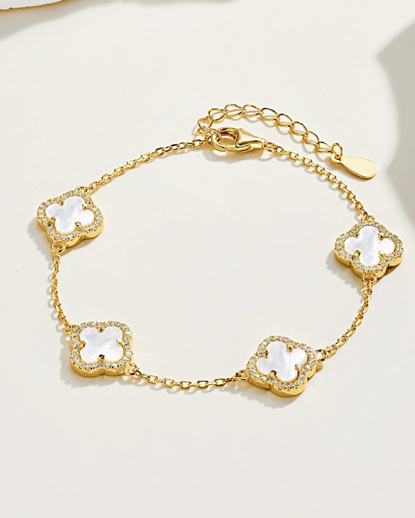 925er Sterlingsilber Armband "Clover" in Goldweiße Farbe - TOLLzWOOD