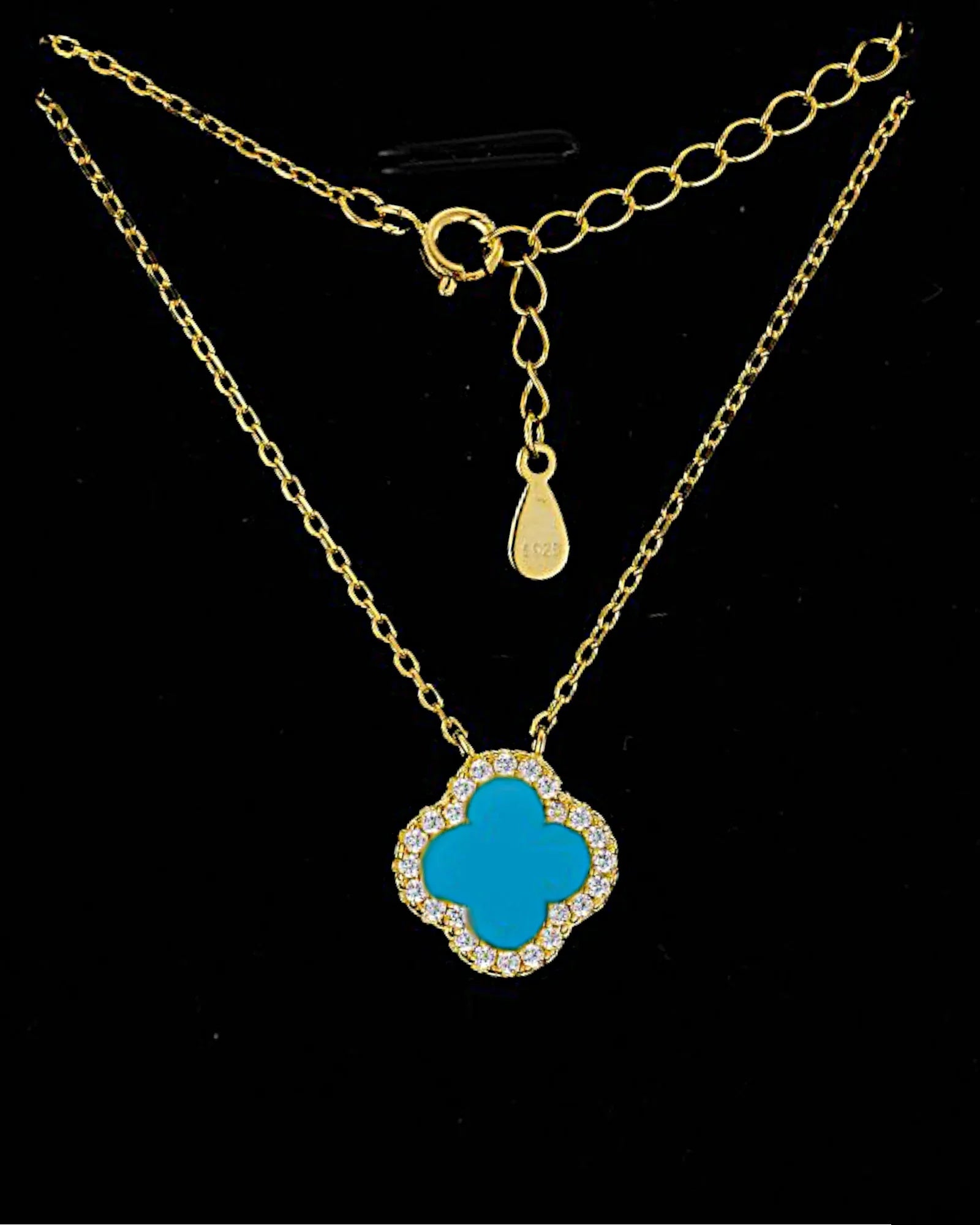 Halskette „Clover“ in goldblaue Farbe - TOLLzWOOD