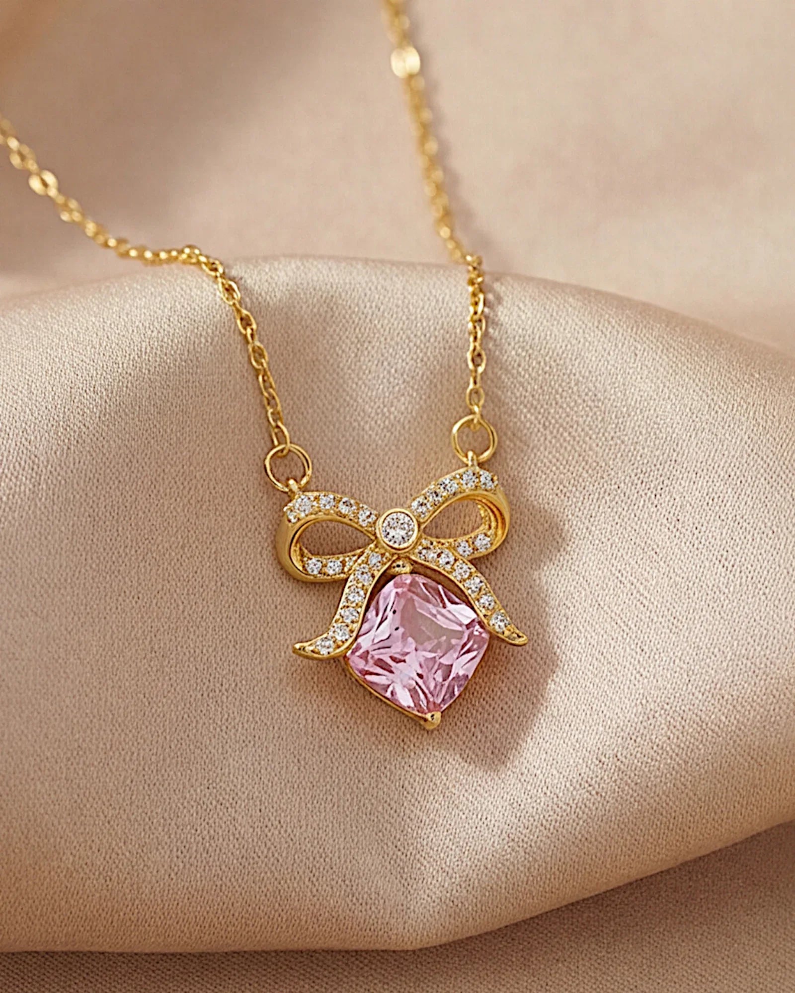 Halskette aus 925er Sterlingsilber mit einem großen rosa Zirkon - TOLLzWOOD