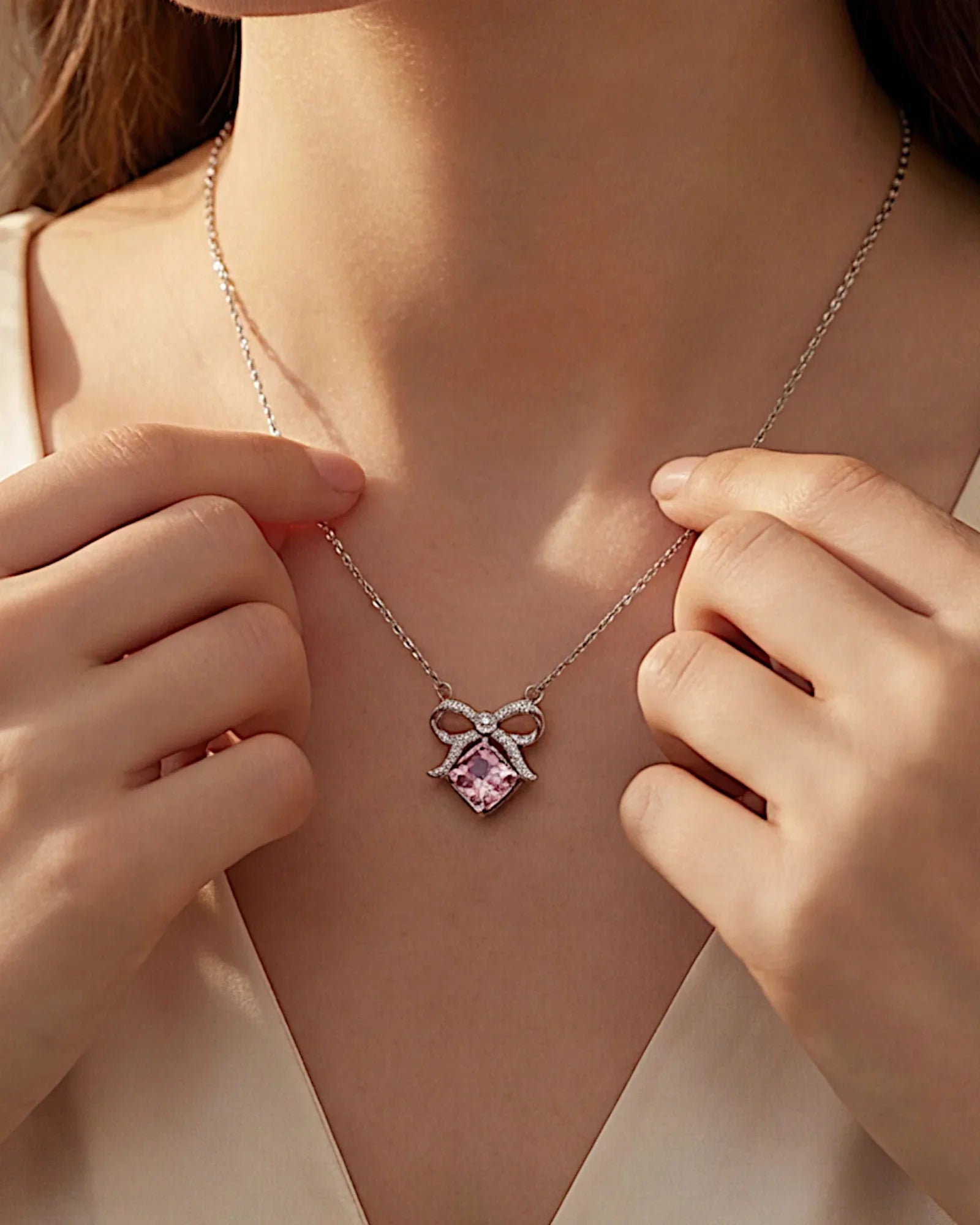 Halskette aus 925er Sterlingsilber mit einem großen rosa Zirkon - TOLLzWOOD