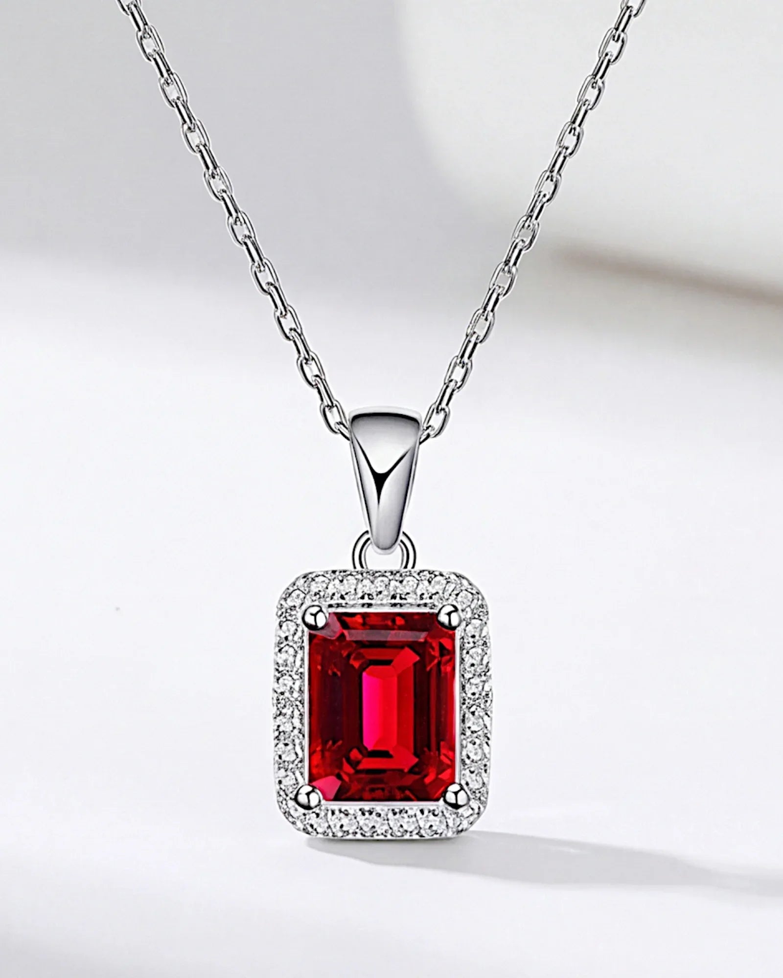 Halskette aus 925er Silber mit rotem Zirkonia - TOLLzWOOD