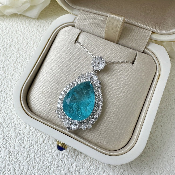 Halskette aus 925er Silber mit blauem Zirkonia, Tropfenform