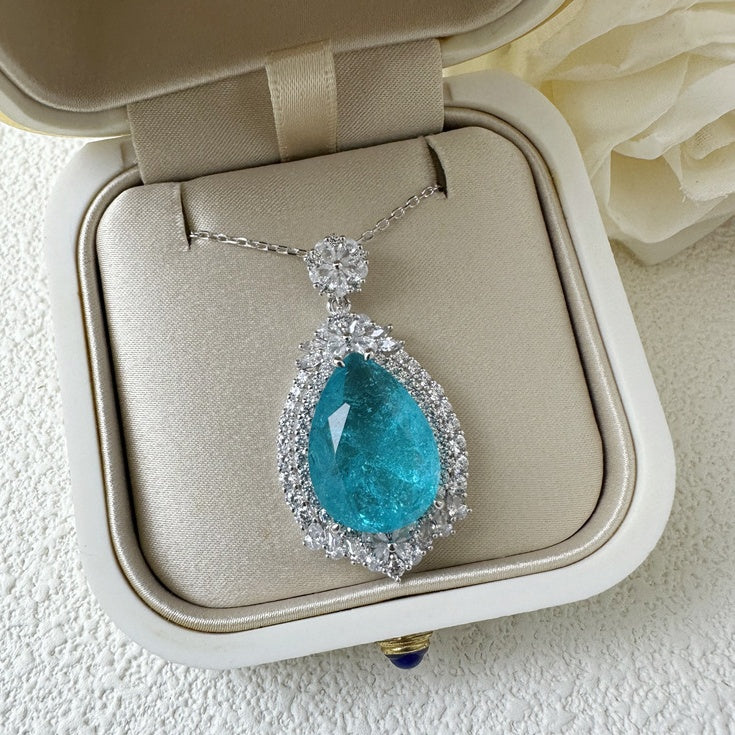 Halskette aus 925er Silber mit blauem Zirkonia, Tropfenform