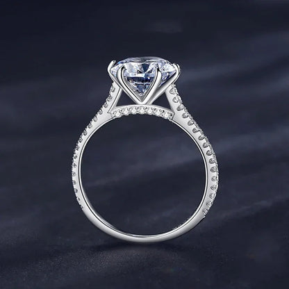 Ring aus 925er Sterlingsilber mit einem großen Zirkonia - TOLLzWOOD