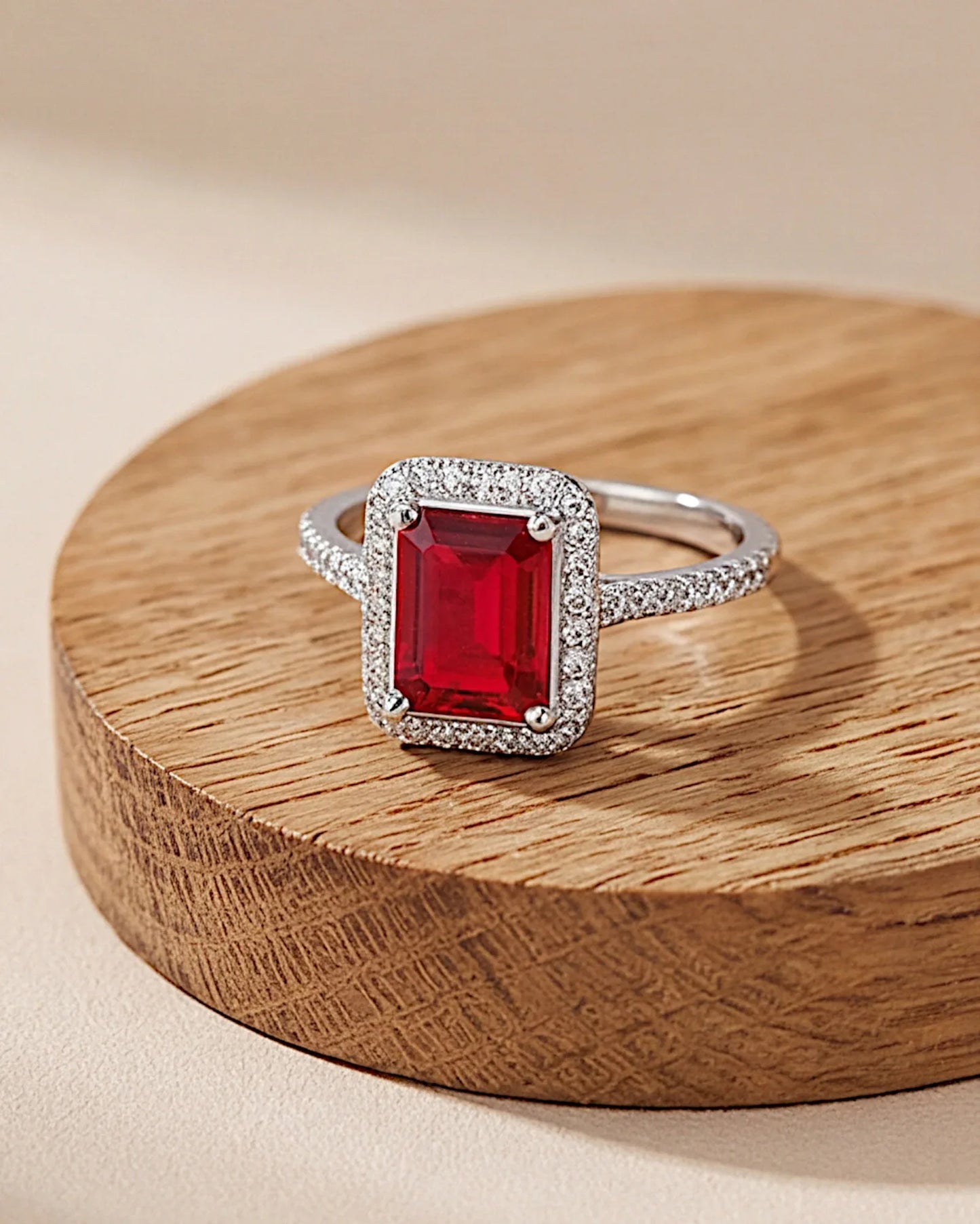 Ring aus 925er Silber mit grünem Zirkonia - TOLLzWOOD