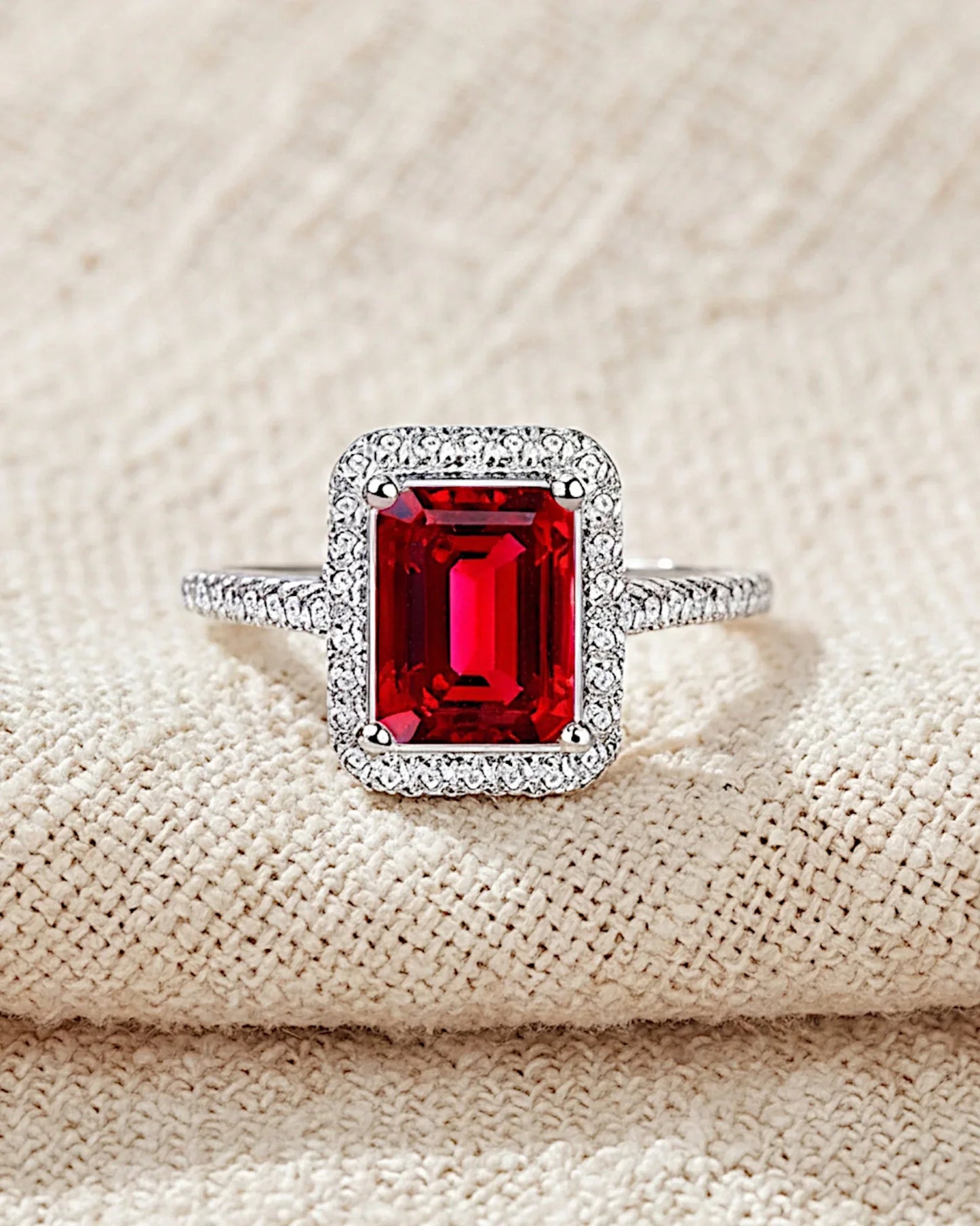 Ring aus 925er Silber mit grünem Zirkonia - TOLLzWOOD