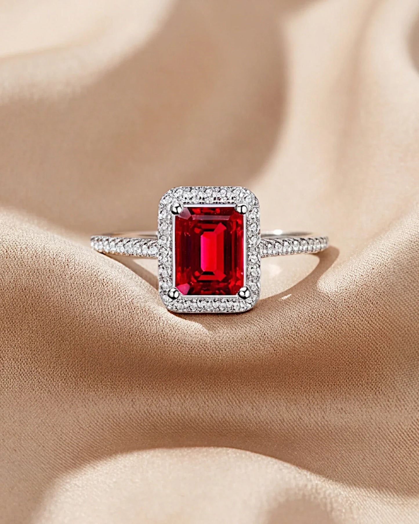 Ring aus 925er Silber mit grünem Zirkonia - TOLLzWOOD