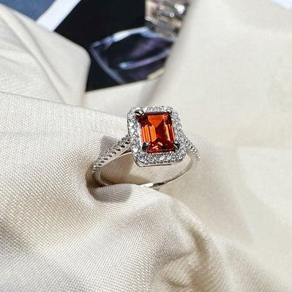 Ring aus 925er Silber mit grünem Zirkonia - TOLLzWOOD