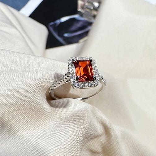 Ring aus 925er Silber mit grünem Zirkonia - TOLLzWOOD