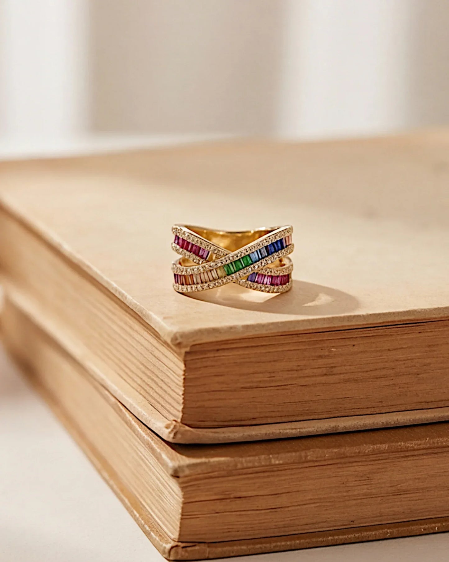 Ring aus 925er Sterlingsilber mit mehrfarbigen Zirkonen - TOLLzWOOD