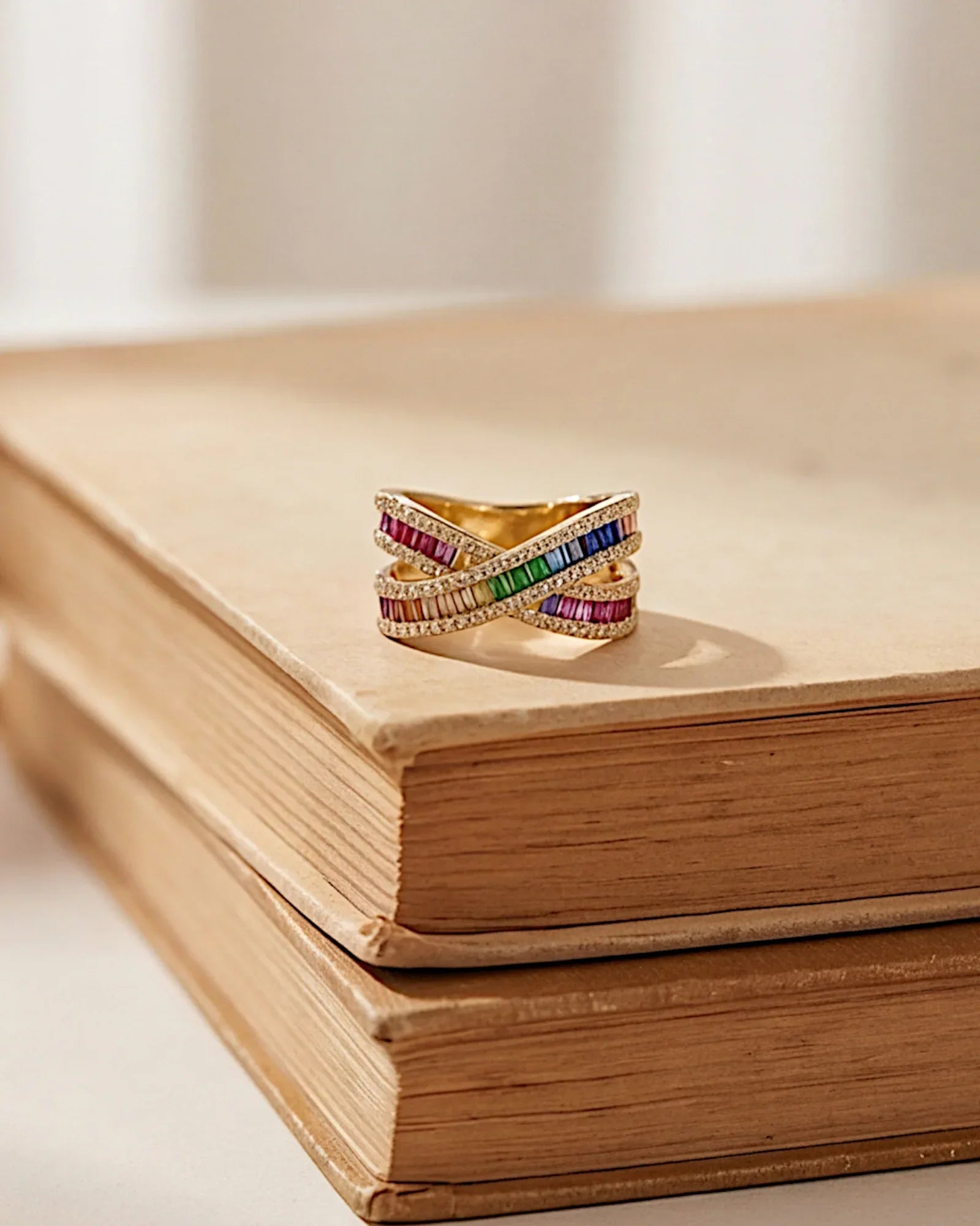 Ring aus 925er Sterlingsilber mit mehrfarbigen Zirkonen - TOLLzWOOD