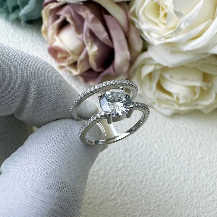 Ring aus 925er Sterlingsilber mit einem großen Zirkonia - TOLLzWOOD