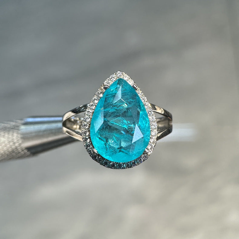 Ring aus 925er Silber mit blauem Zirkonia, Tropfenform