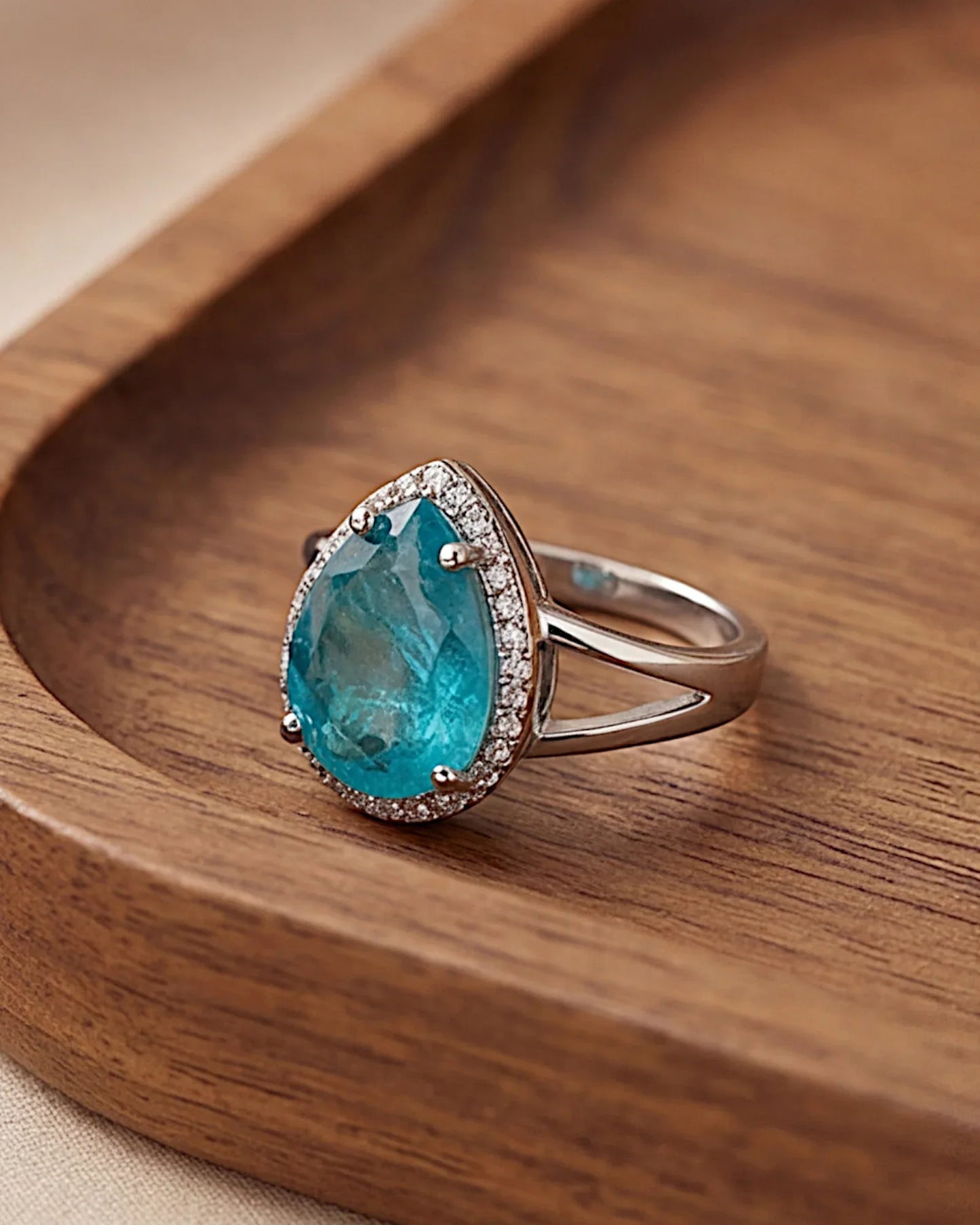 Ring aus 925er Silber mit blauem Zirkonia, Tropfenform - TOLLzWOOD