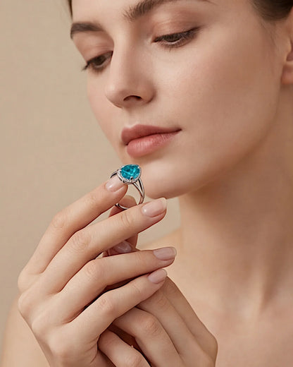 Ring aus 925er Silber mit blauem Zirkonia, Tropfenform - TOLLzWOOD
