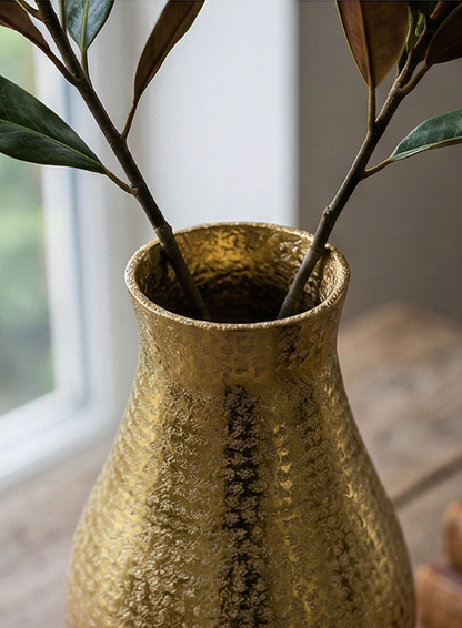 Aluminum vase